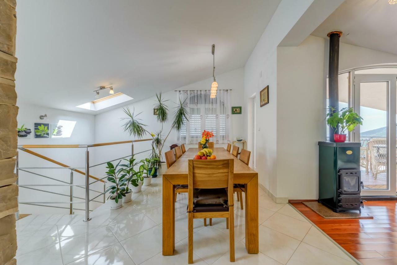 Holiday Home Marincello Solin Zewnętrze zdjęcie