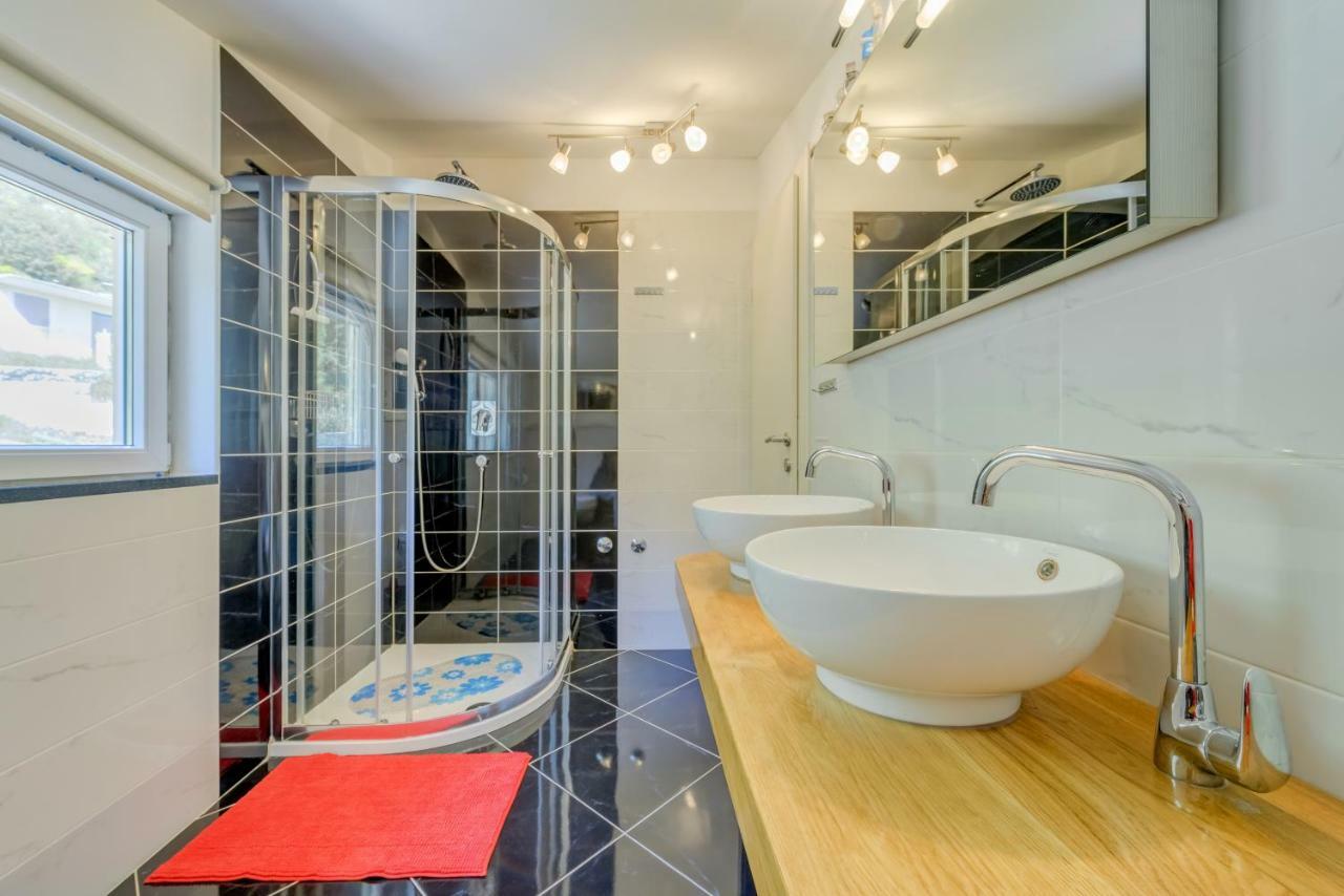 Holiday Home Marincello Solin Zewnętrze zdjęcie